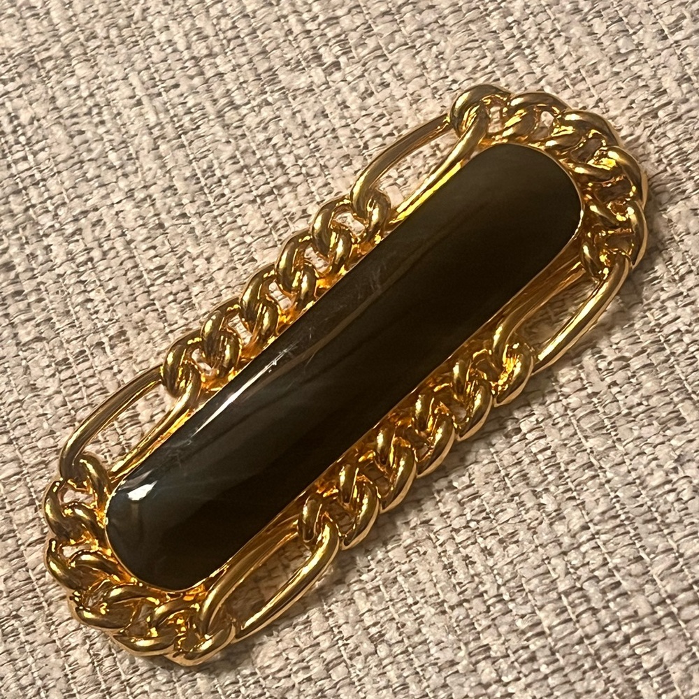 Vintage Monet Brooch, EUC